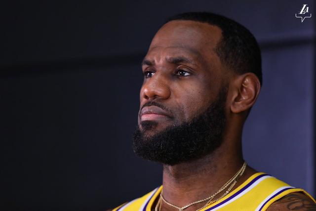 国王杯-居莱尔双响莫德里奇破门 皇马5-0晋级